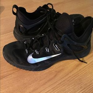 Black 12.5 Nike zoom basketball/training shoes